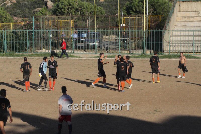 121006 sport 244_tn.jpg